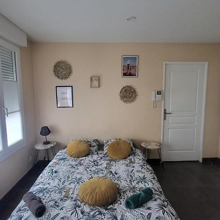 Logement En Hypercentre Dans Une Residence Амьен Экстерьер фото