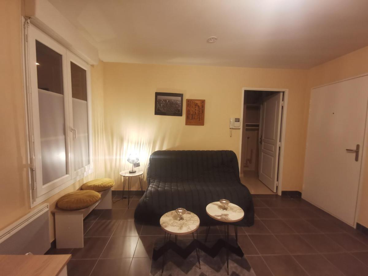 Logement En Hypercentre Dans Une Residence Амьен Экстерьер фото